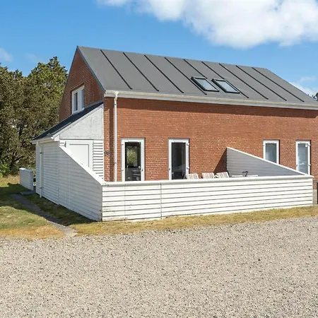 Anouk - 1-7km From The Sea By Interhome *