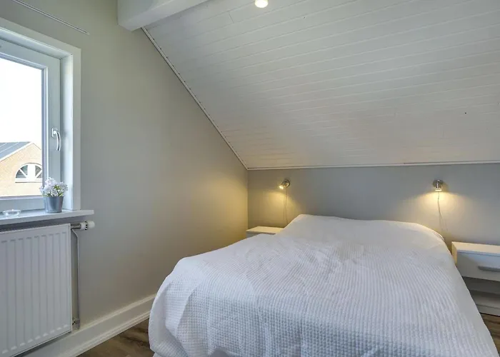 Anouk - 1-7km From The Sea By Interhome Lägenhet