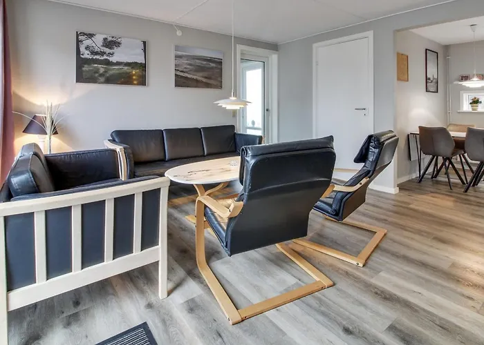 Anouk - 1-7km From The Sea By Interhome *